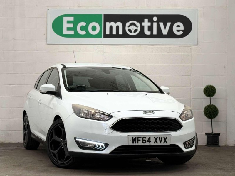 2014 FORD FOCUS 1.0T ECOBOOST ZETEC HATCHBACK 5DR PETROL MANUAL EURO 6 S S 100... photo