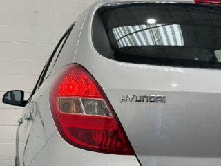 /photos/12669/0bd9612d-e6fe-4814-951a-1b585c78d94e_i320x240.jpg