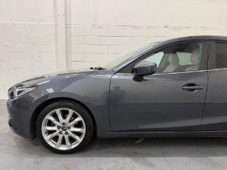 /photos/12669/0d218d5c-65b3-471f-87d2-91ea23f7d294_i320x240.jpg