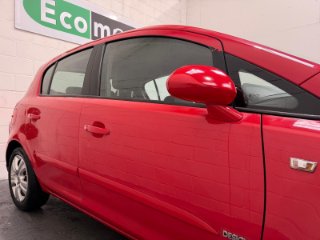 /photos/12669/0fa5aec0-0245-470c-9c15-6116589a50d6_i320x240.jpg