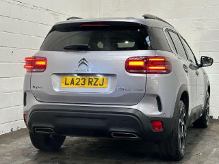 /photos/12669/2d968128-a835-4302-a3d9-89c3246bec7f_i320x240.jpg