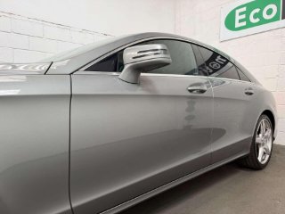/photos/12669/3280df5f-94bd-44d4-9f80-6ab97d5954e5_i320x240.jpg