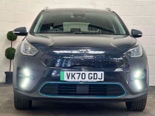/photos/12669/95966599-48df-4f64-84f1-128bcd538731_i320x240.jpg