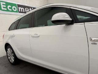 /photos/12669/b6b00800-3c3d-4126-ac0a-49cc8846ea4b_i320x240.jpg