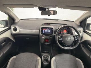 /photos/12669/f55cc25f-6001-42e2-944a-806b58405f98_i320x240.jpg